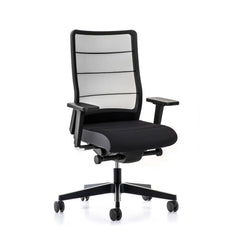 3C44_Bureaustoel_Interstuhl_SchuinVooraanzichtRechts