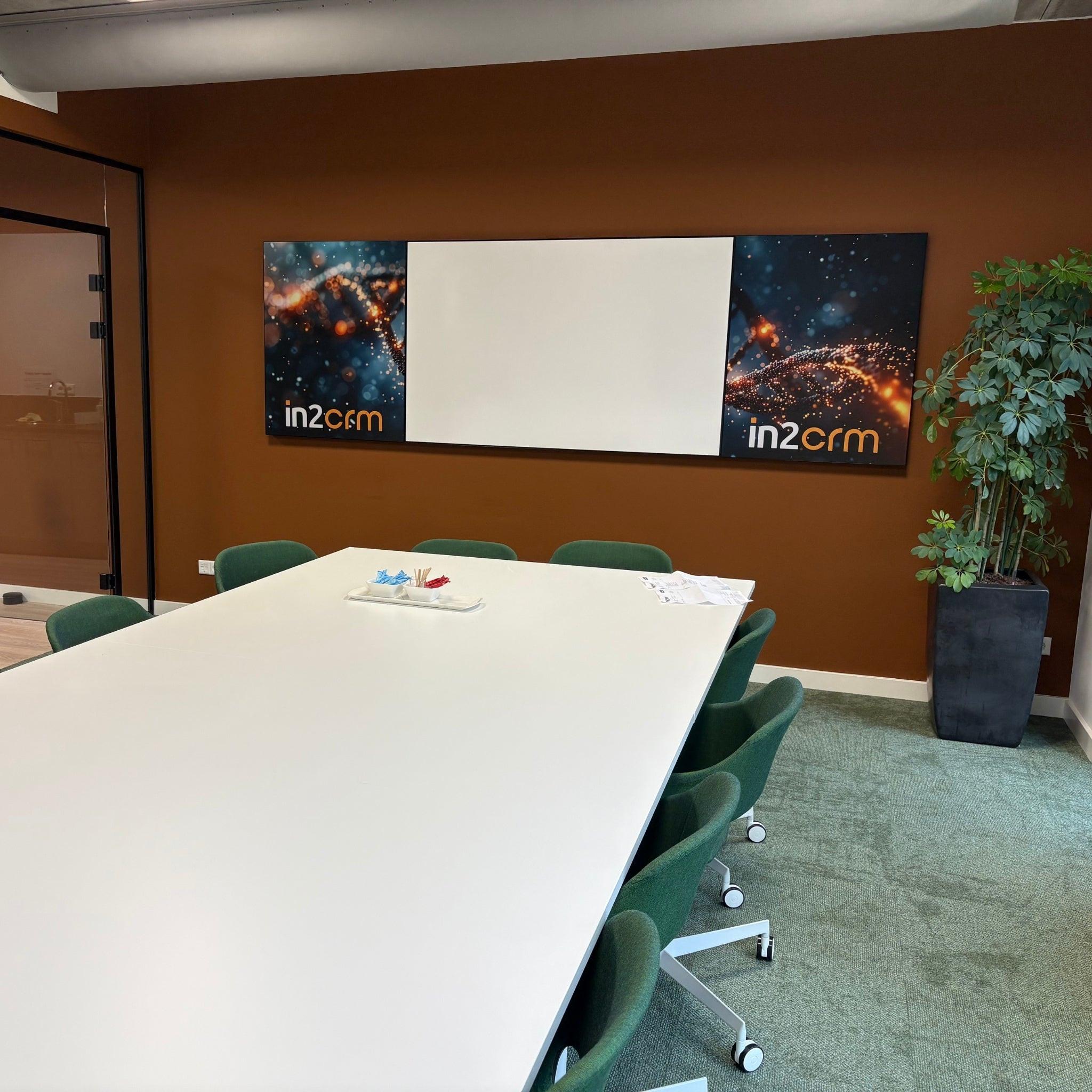 Akoestisch whiteboard wandpaneel.