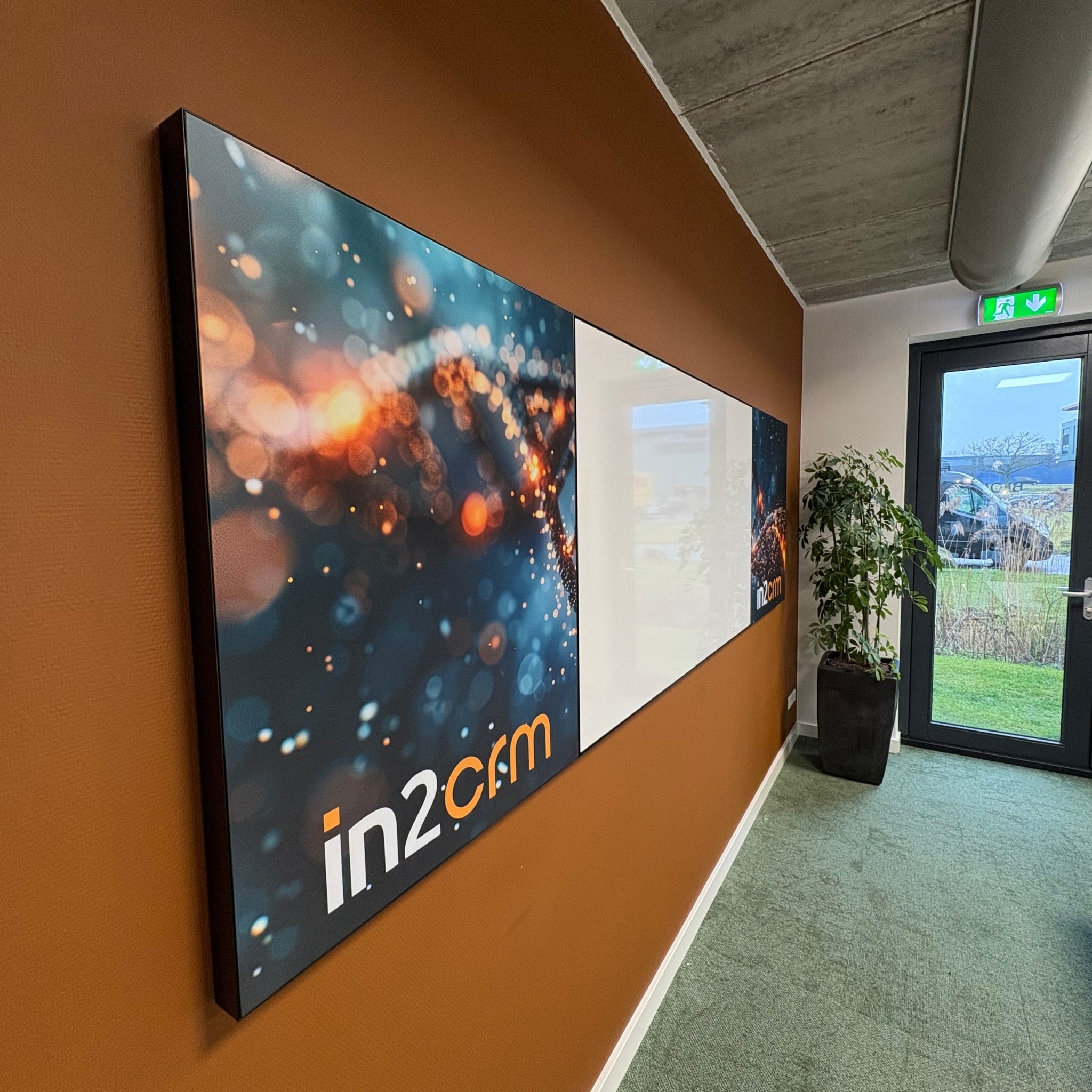 Akoestische whiteboard wandpaneel Nyink magnetisch vergaderen zijaanzicht