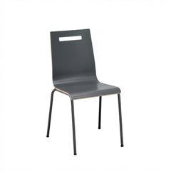 Moderne project-, kantinestoel antraciet met handgreep en is stapelbaar tot 10 stuks.