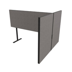 Akoestische werkplek in een t-opstelling. perfect voor op drukke kantoren, waar je wel rustig kan werken.