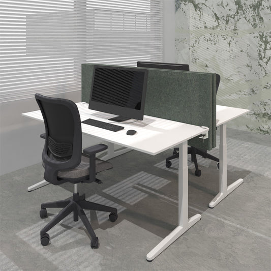 akoestische voorzetwand rondom gestoffeerd