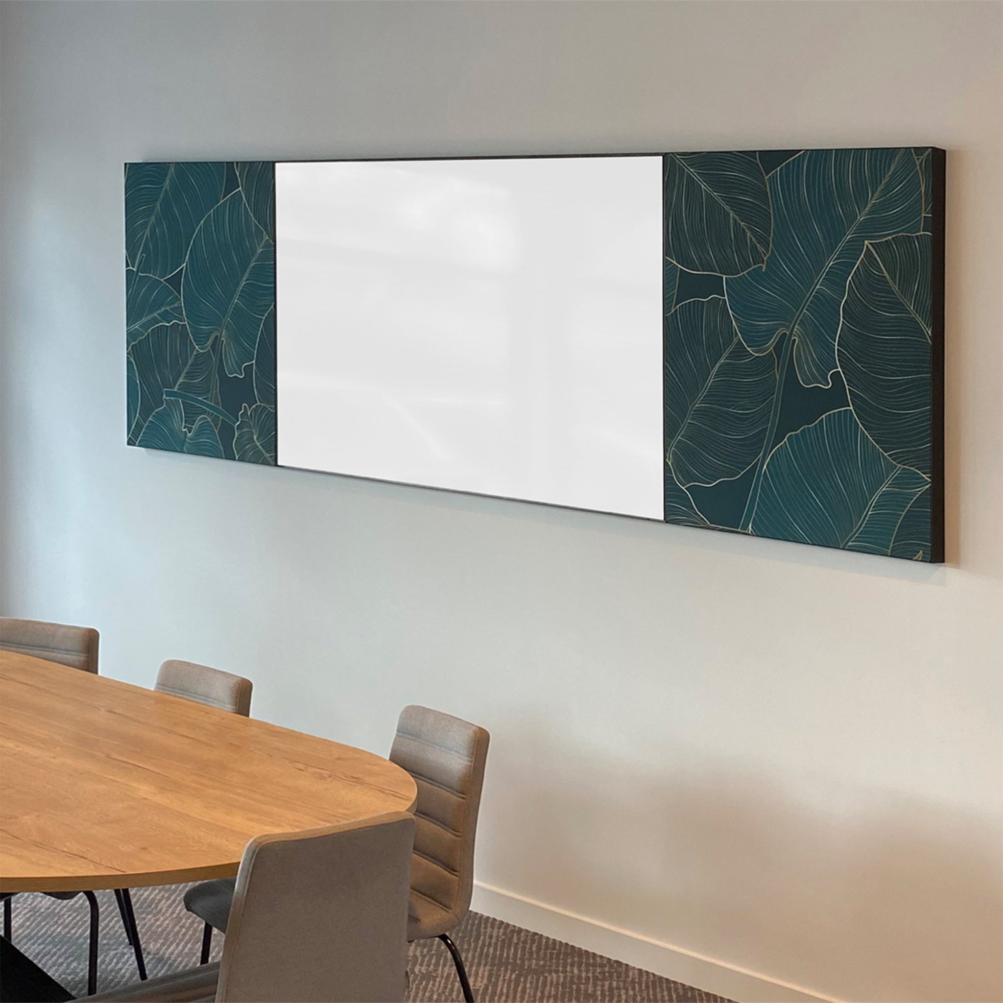 Akoestische whiteboardwandpaneel.