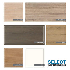 Hoge rechte vergadertafel