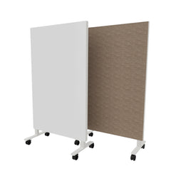 Akoestisch whiteboard volledig verrijdbaar.